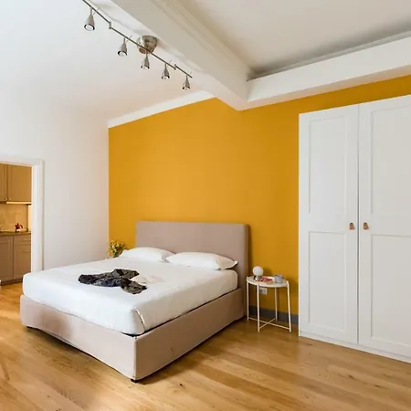 Apartment Pietra Square *